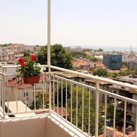 Sea View Penthouse Apartment In The Heart Of Varna